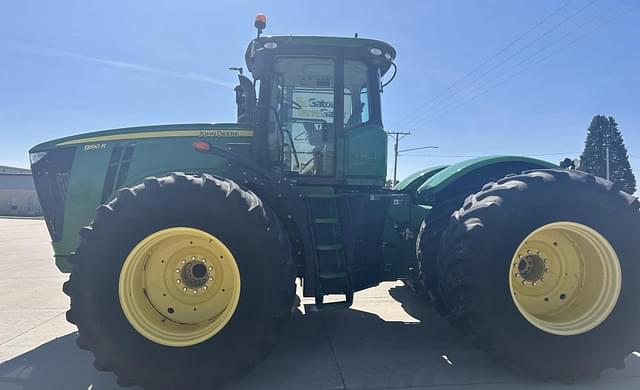 Image of John Deere 9510R equipment image 1