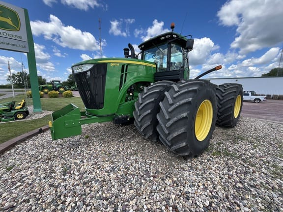 2013 John Deere 9510R Equipment Image0