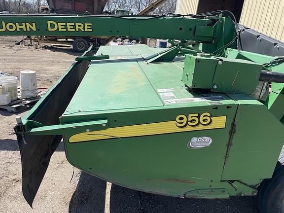 Image of John Deere 956 equipment image 2