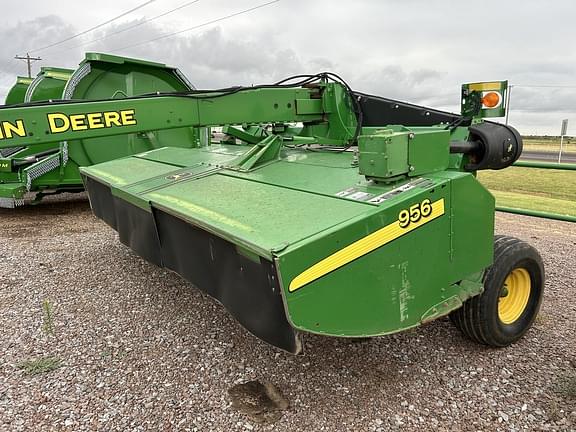 Image of John Deere 956 equipment image 1