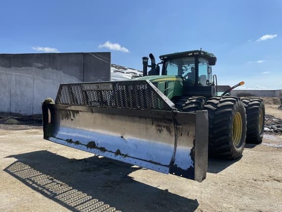 Image of John Deere 9560R equipment image 1