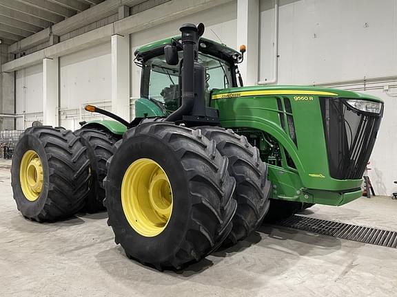 Image of John Deere 9560R equipment image 1