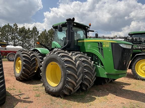 Image of John Deere 9560R equipment image 1