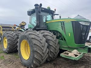 2013 John Deere 9560R Image