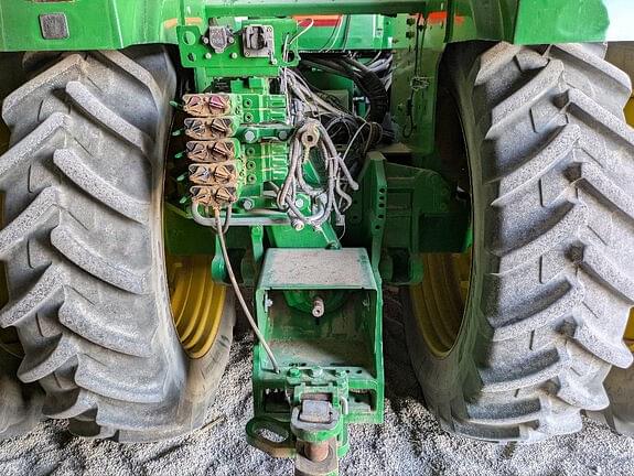 Image of John Deere 9560R equipment image 2