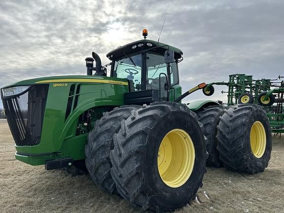 Image of John Deere 9560R equipment image 1