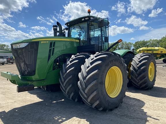 Image of John Deere 9560R equipment image 1