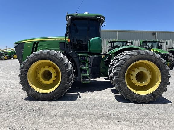 Image of John Deere 9560R equipment image 1