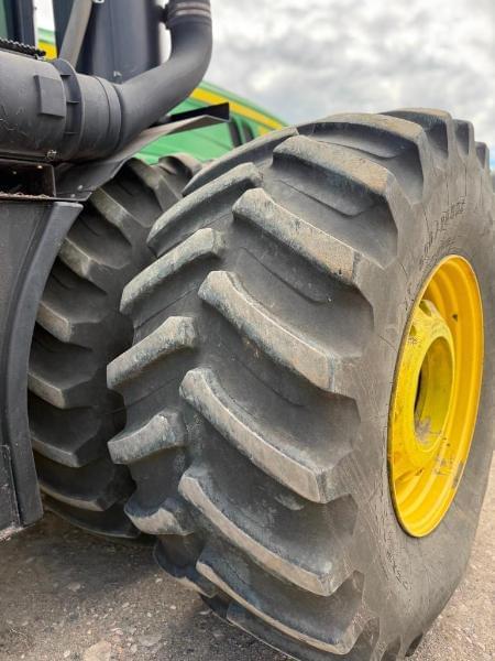 Image of John Deere 9560R equipment image 4