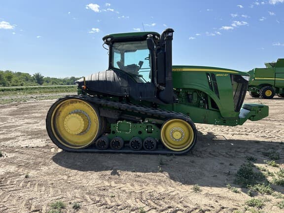 Image of John Deere 9560RT equipment image 2
