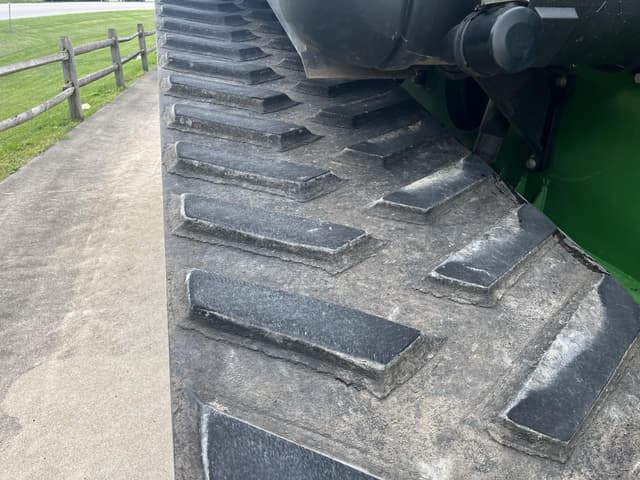 Image of John Deere 9560RT equipment image 4