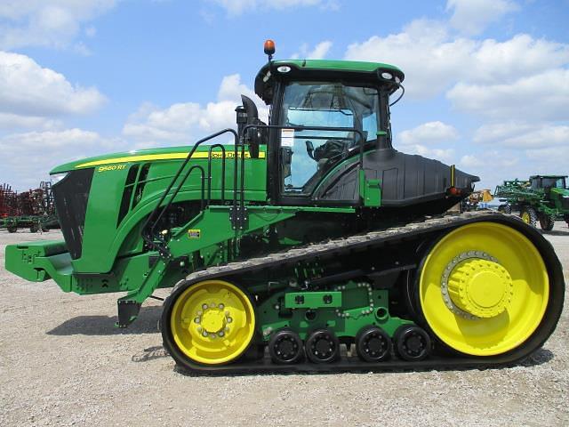Image of John Deere 9560RT equipment image 2