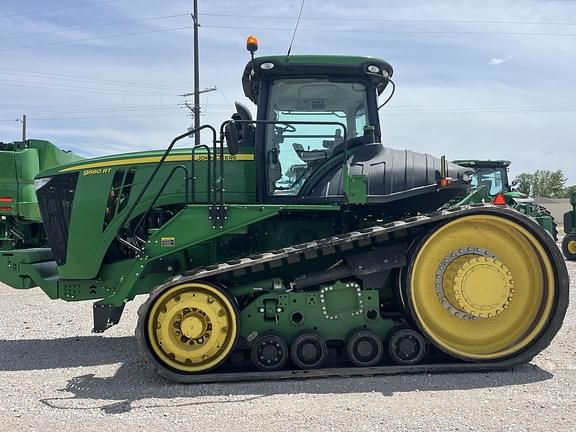 Image of John Deere 9560RT equipment image 1