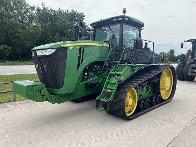 Image of John Deere 9560RT equipment image 1