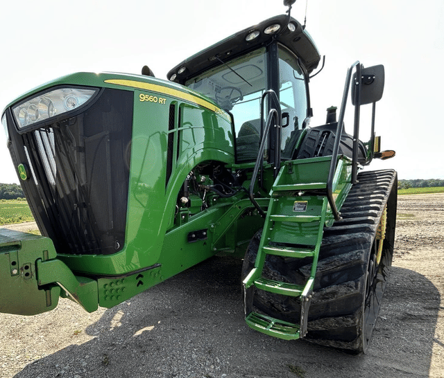 Image of John Deere 9560RT equipment image 1