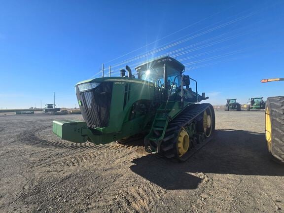 2013 John Deere 9560RT Equipment Image0