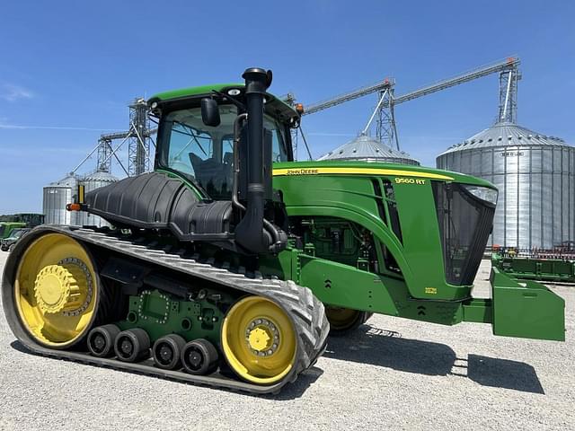 Image of John Deere 9560RT equipment image 1