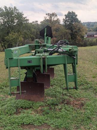 Image of John Deere 975 equipment image 2