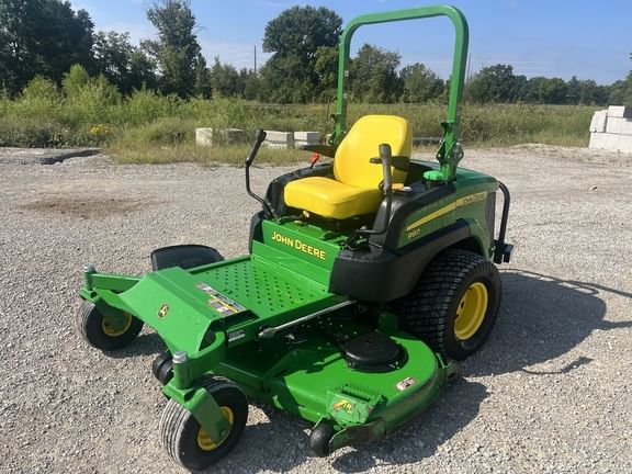 2013 John Deere 997 Equipment Image0