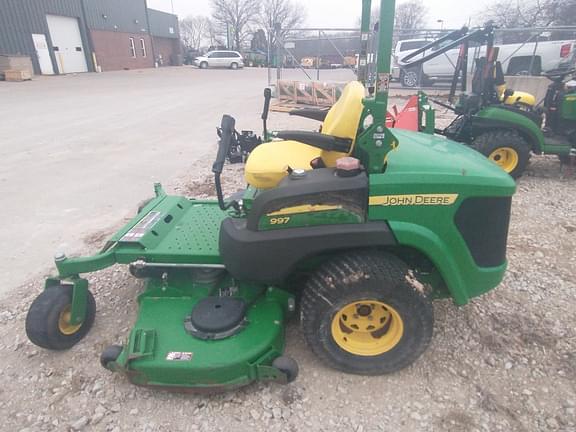 Image of John Deere 997 equipment image 4