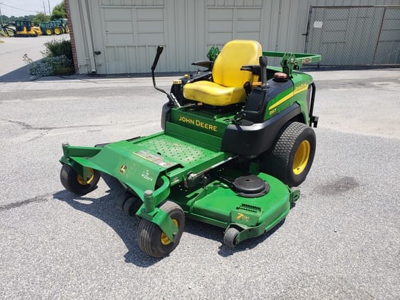 2013 John Deere 997 Equipment Image0