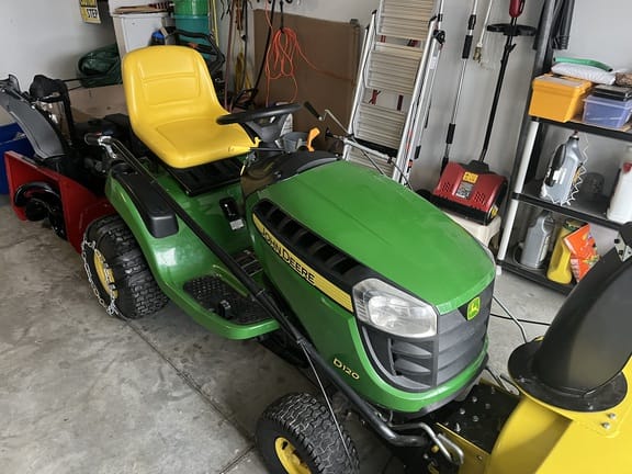 Main image John Deere D120