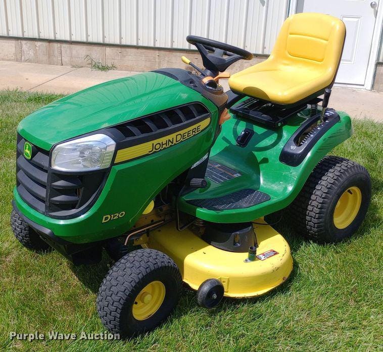 Main image John Deere D120