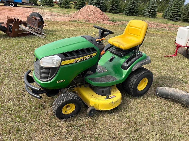 Image of John Deere D130 Primary image