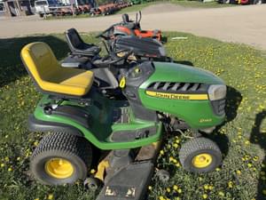 2013 John Deere D140 Image