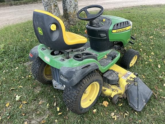 Image of John Deere D170 equipment image 3