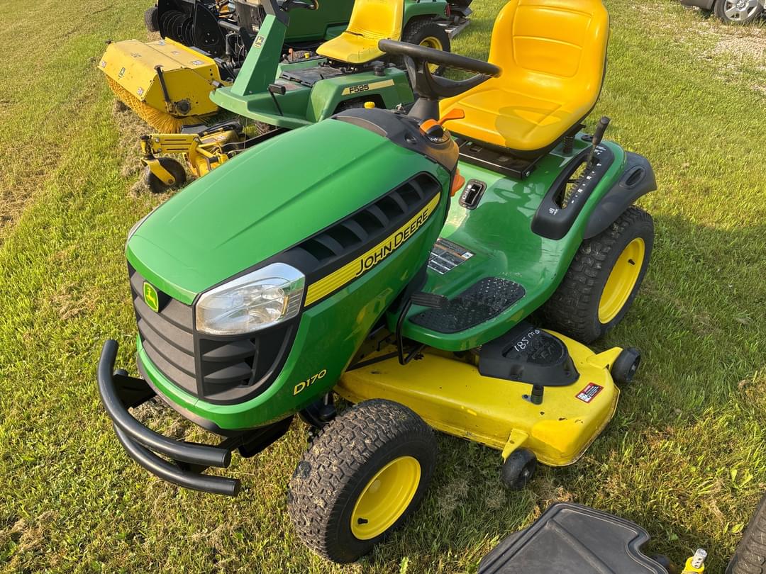 Image of John Deere D170 Primary image