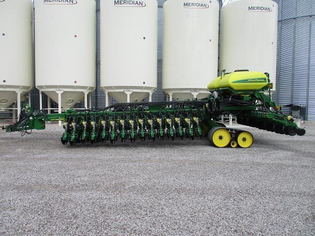 Image of John Deere DB60 equipment image 3