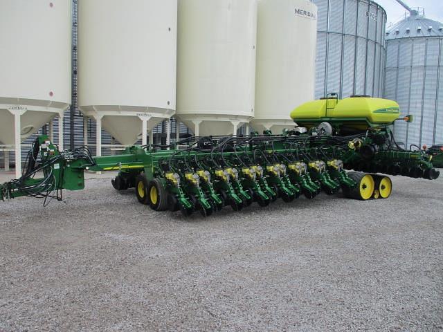 Image of John Deere DB60 equipment image 1