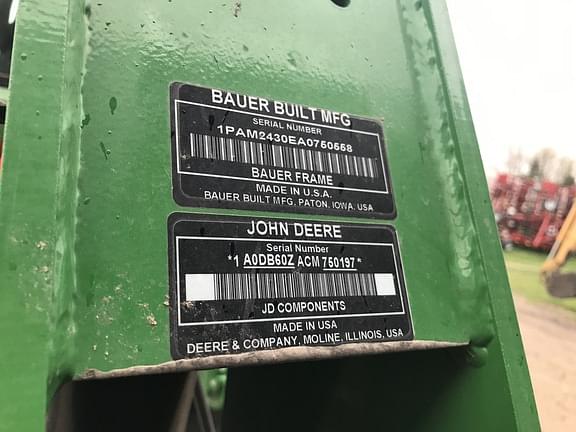 Image of John Deere DB60 equipment image 1