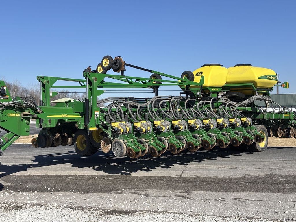 2013 John Deere DB60 Equipment Image0