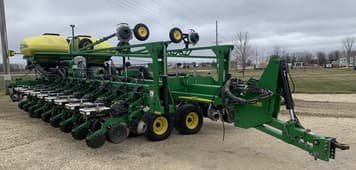 Main image John Deere DB60