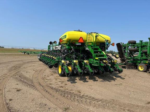 Image of John Deere DB60 equipment image 3