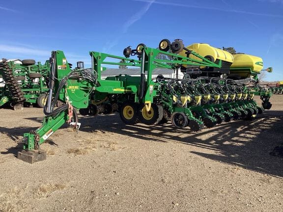 2013 John Deere DB60 Equipment Image0