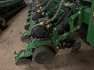 Main image John Deere DB60 9