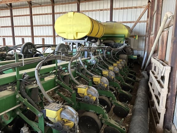 Image of John Deere DB60 equipment image 3