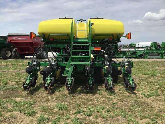 Image of John Deere DB60 equipment image 4