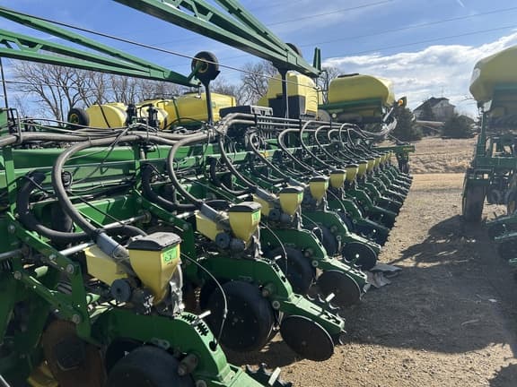 Image of John Deere DB80 equipment image 3