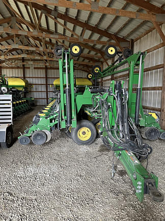 Image of John Deere DB80 equipment image 3