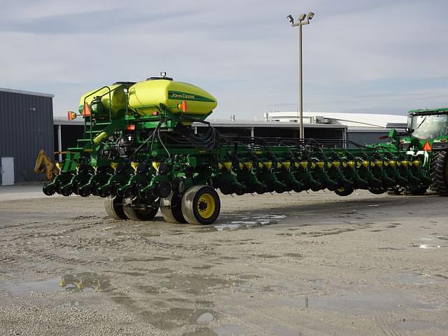 Image of John Deere DB80 equipment image 3