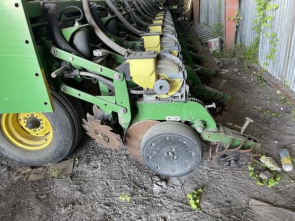 Image of John Deere DB90 equipment image 1