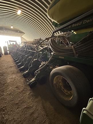 Image of John Deere DB90 equipment image 4
