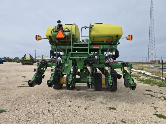 Image of John Deere DB90 equipment image 3