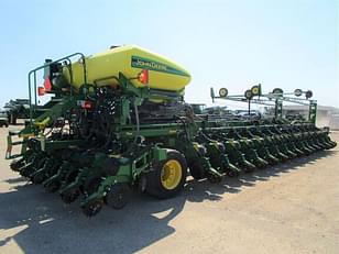 Main image John Deere DB90 5