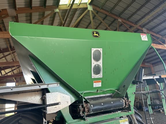 Image of John Deere DN345 equipment image 4