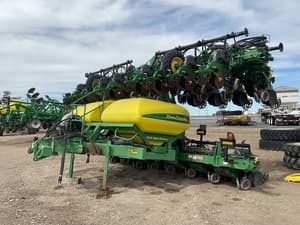 2013 John Deere DR24 Image